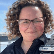2025_WOW_EDU_EducatorHeadshot_Anne 2025_WOW_EDU_EducatorHeadshot_Anne